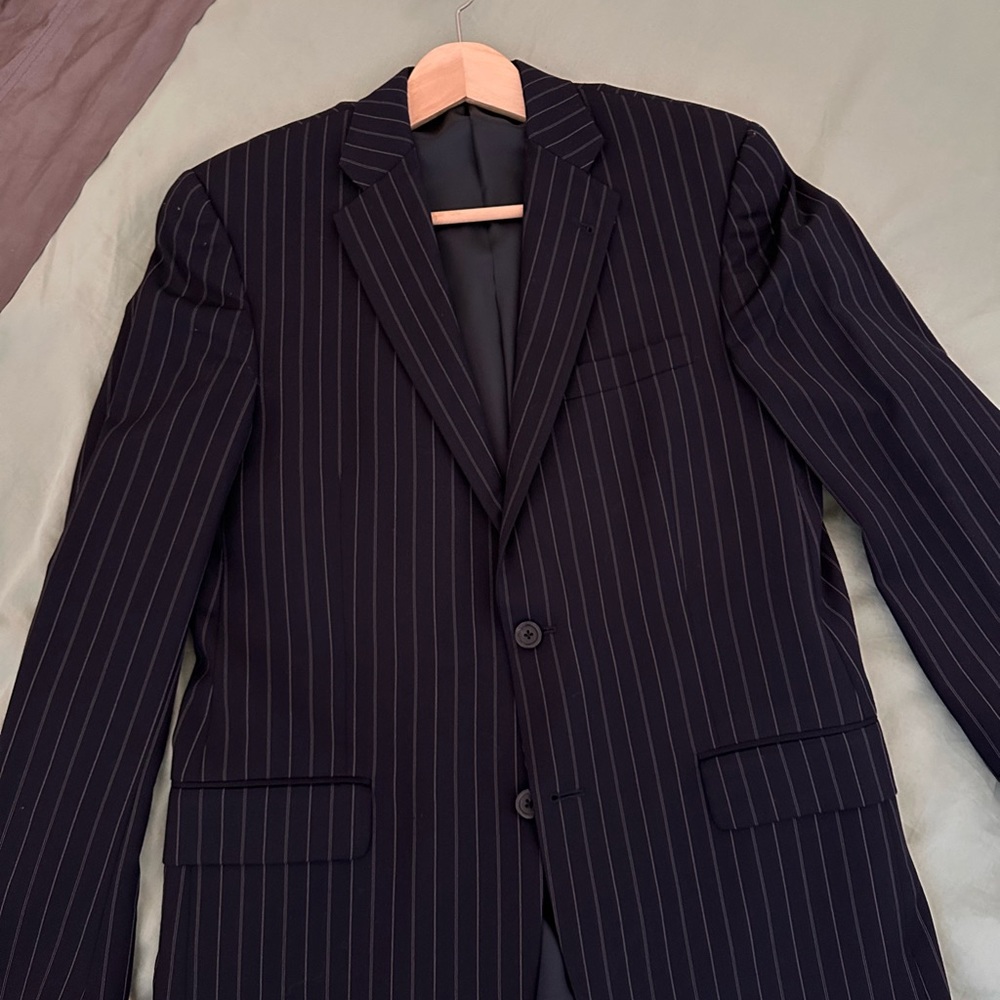 Burberry sport jacket. - Picture 2 of 3